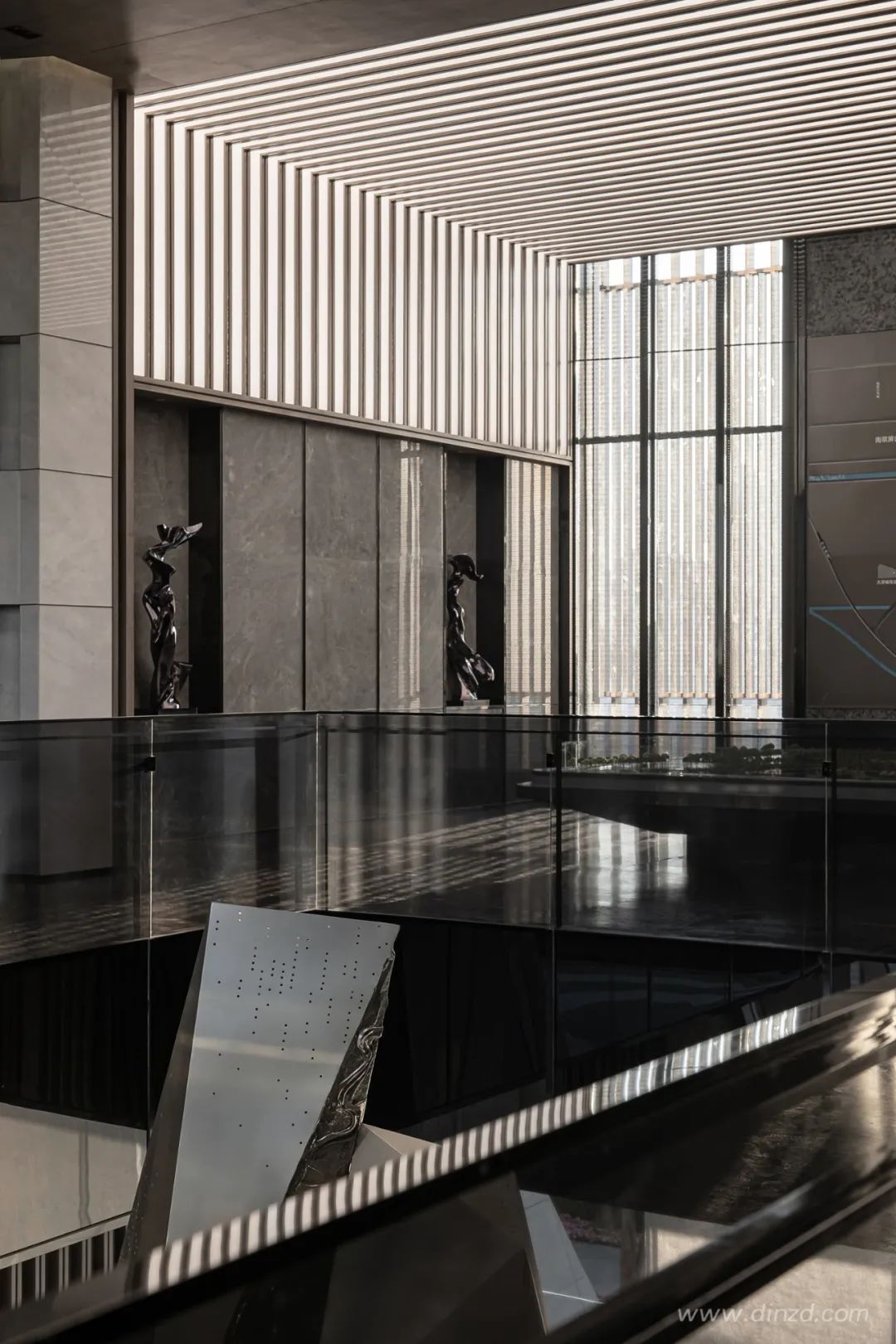 龙湖天曜售楼中心丨中国天津丨深圳市大倉设计顾问有限公司-37