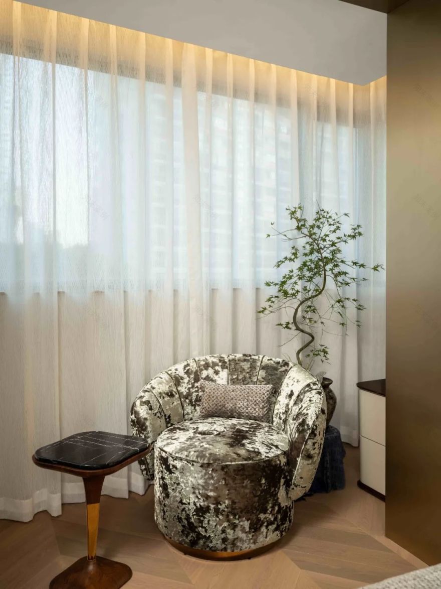 魅无界设计|摩登海派大平层:个性与艺术的生活共鸣-53