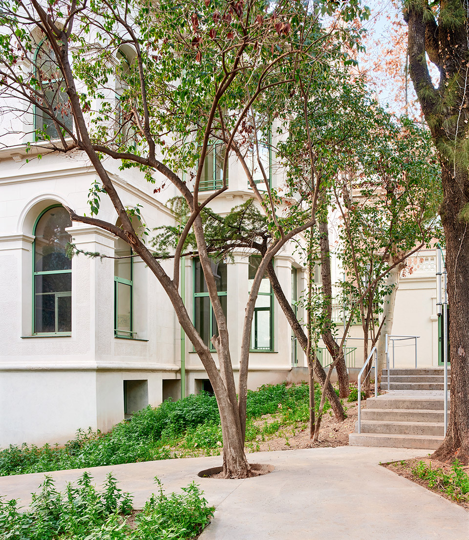 MA Ballester学校丨西班牙巴塞罗那丨Jorge Vidal Studio-12