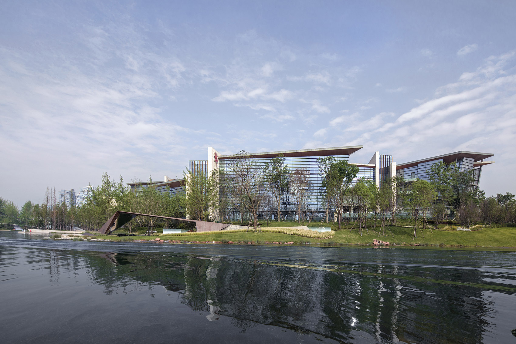 成都麓湖郎酒集团总部 / 上海骏地建筑设计事务所股份有限公司-70