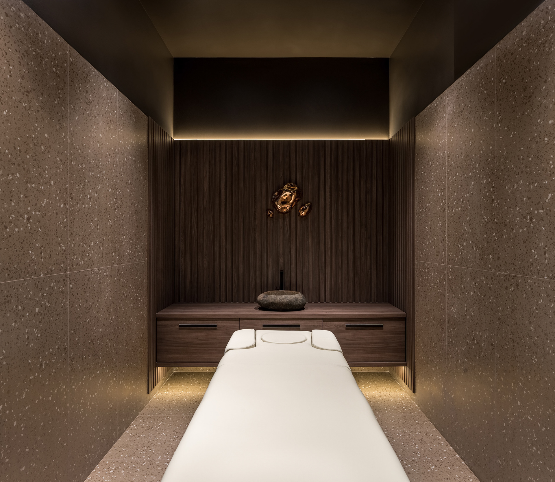 特列斯诺·普列列斯诺 第二部分

注：TELESNO PRELESTNO可能是特定的名称，由于缺乏更多背景信息，只能按音译处理 丨乌克兰丨Alexander Kornienko,Elena Kornienko-12