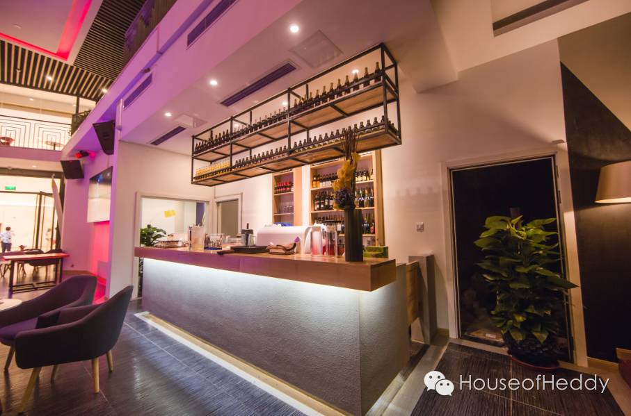 商业空间新案例 | 如何用色彩和主题打造年轻时髦娱乐新主张-39