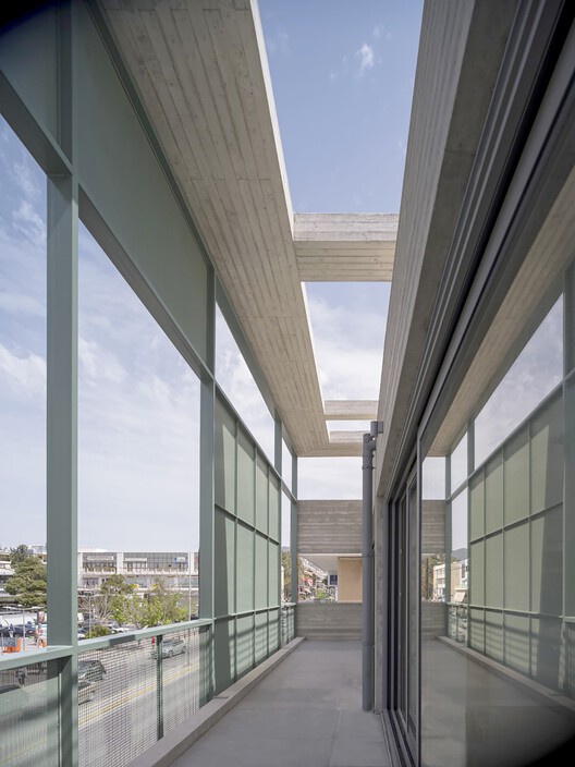 希腊 Vrilissia 商业大厦-18