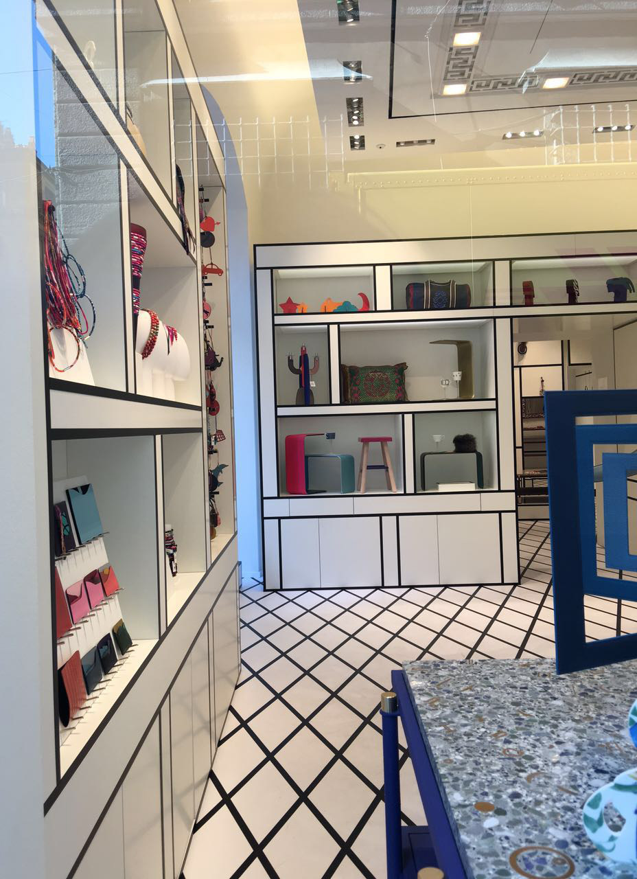 欧洲街头创意橱窗-15