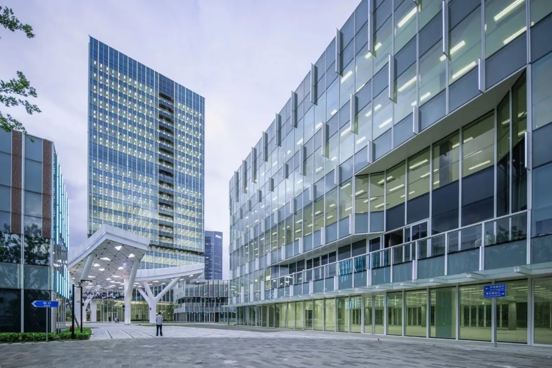 Lumina 2 · 西岸生活枢纽,链接社区的创新设计丨中国上海丨Gensler-19