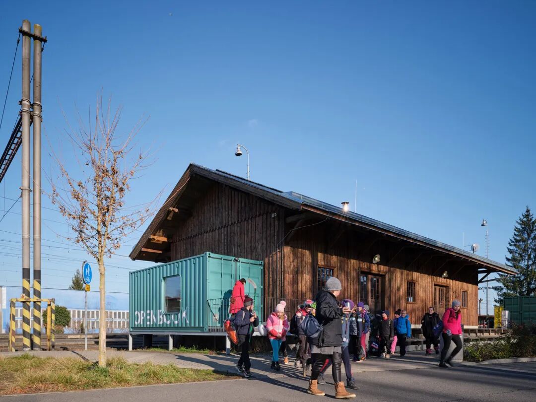 捷克Drevak旧转运站改造-51