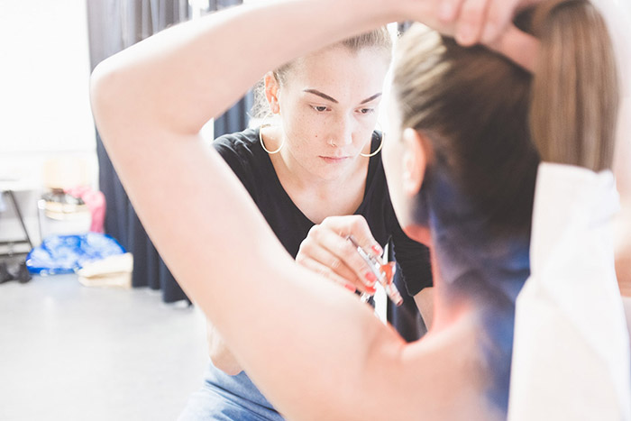 颠覆传统,彩绘艺术为品牌服饰增色-19