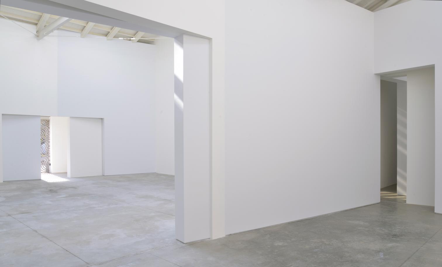 错位建筑 · 西班牙馆在威尼斯双年展的独特设计-18