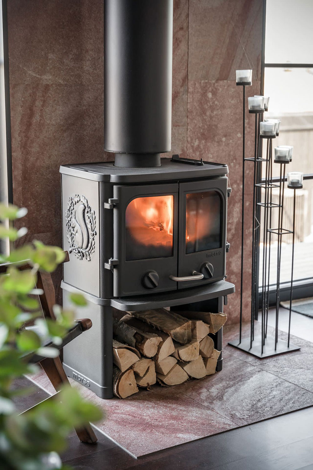 瑞典高山度假公寓 | 木质奢华与自然之美-7