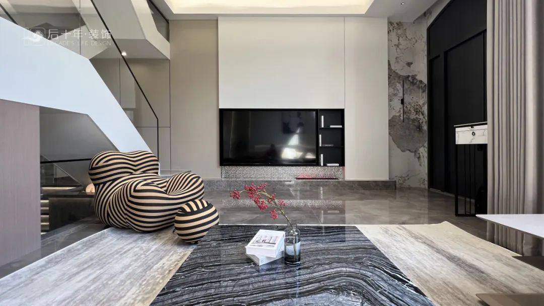 盐城联排别墅设计丨中国盐城丨江苏后十年装饰-9