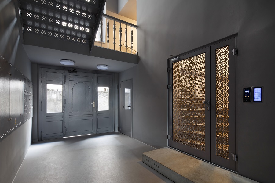 wondercase modernization of a staircase in the 19th century building in gliwice-18