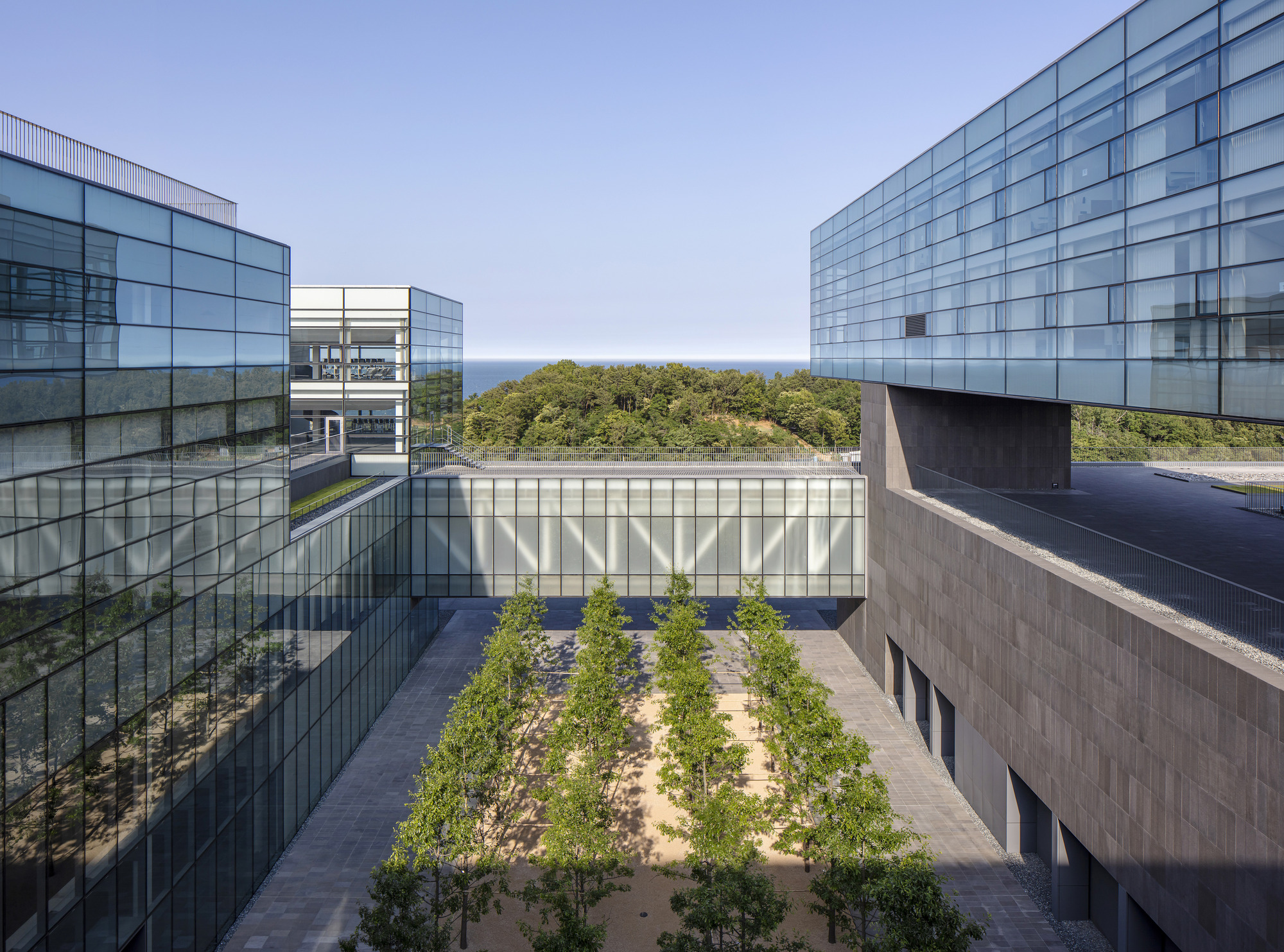 Hyundai Motor Group Global Partnership Center And University Gyeongju Campus / Hyunjun Mihn + MPART Architects-14