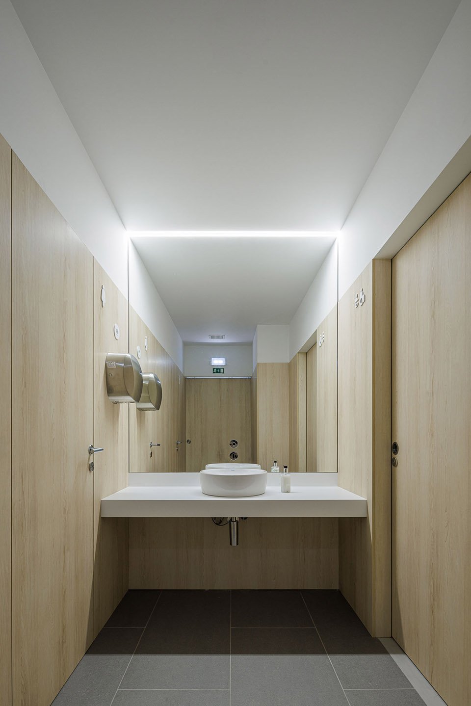 B&B Famalicão 酒店丨葡萄牙丨Jorge Domingues Arquitetos-97