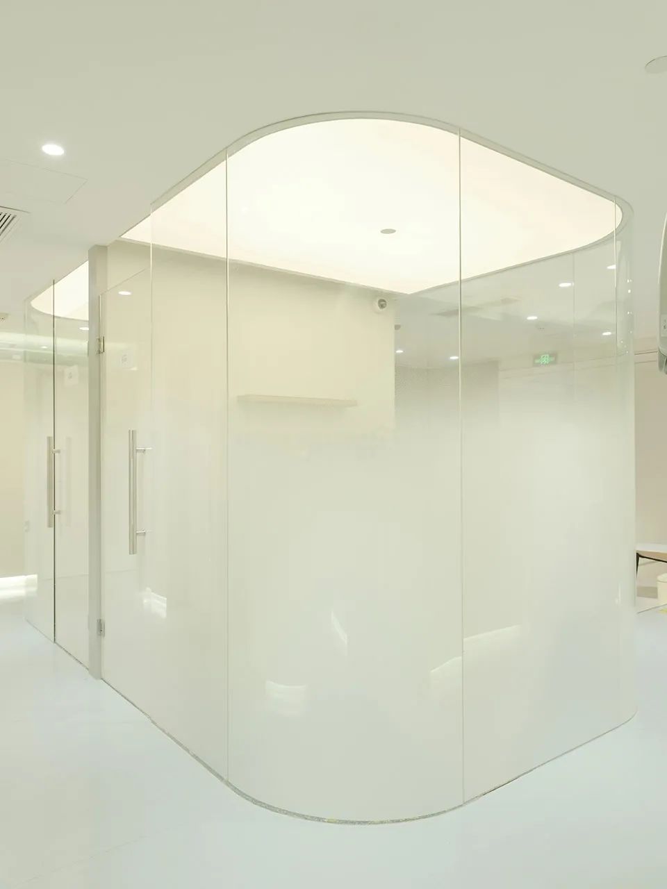 静和岛 | 医疗与生活美学的一体化空间-37