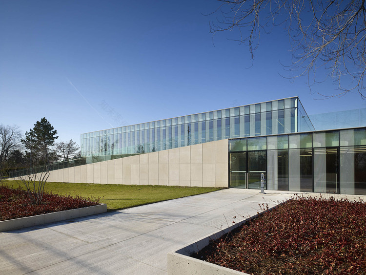 The Waterdown Library and Civic Centre RDHA-9