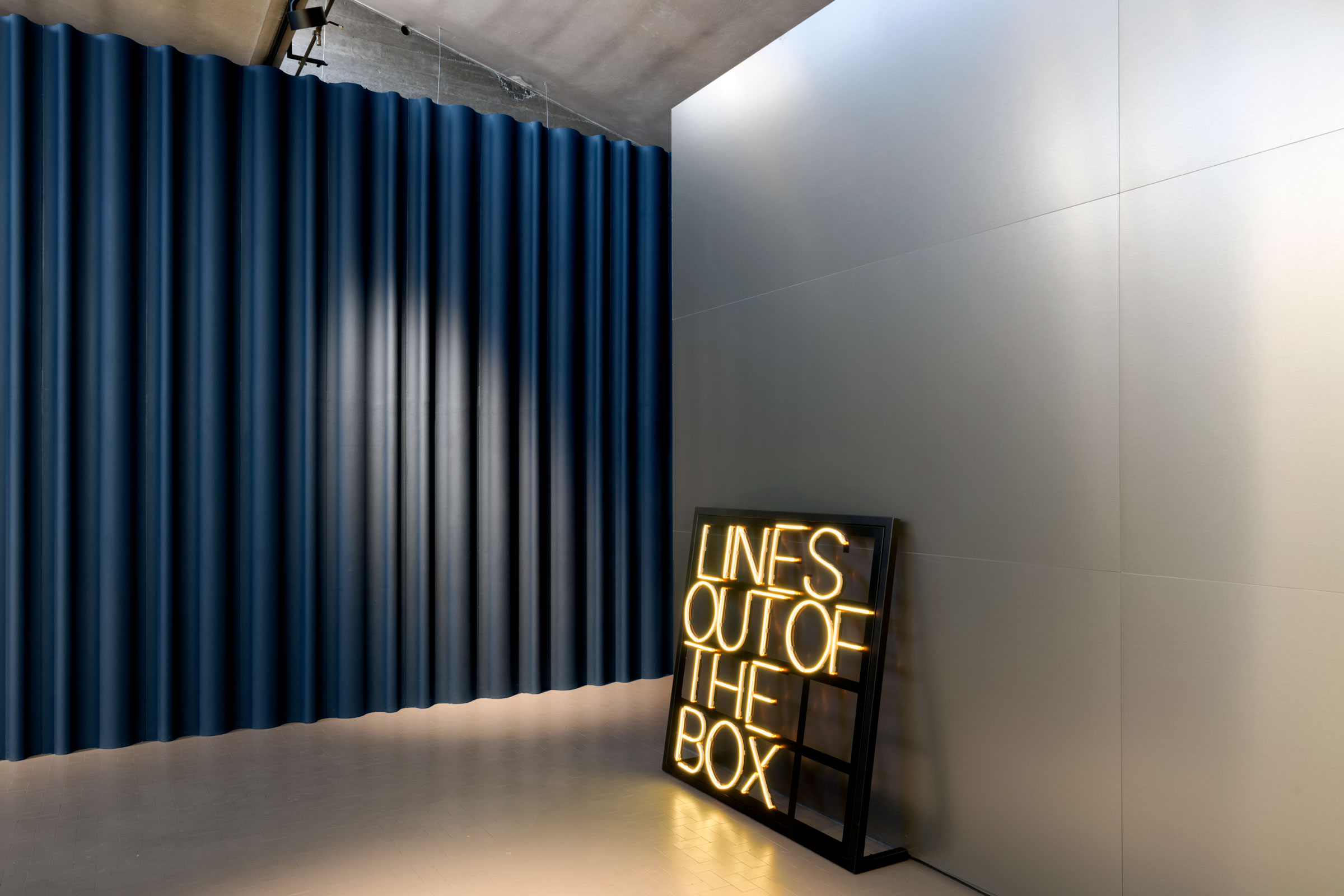 意式工业风展厅设计,传承历史,拥抱创新-16