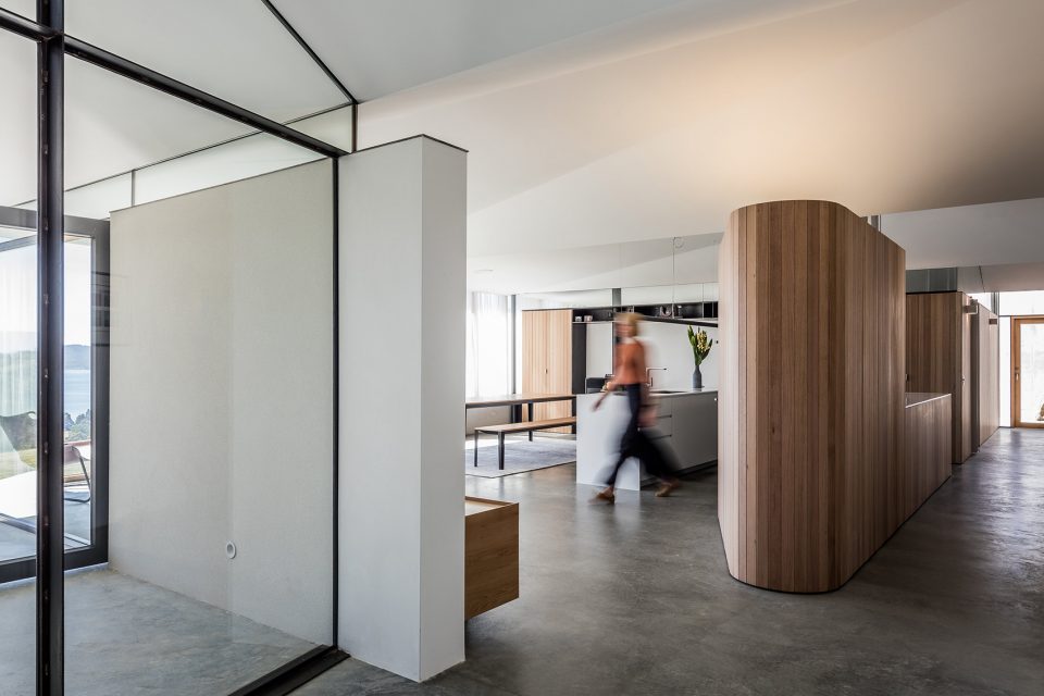 澳大利亚塔斯马尼亚Sunnybanks海景房  Core Collective Architects-15