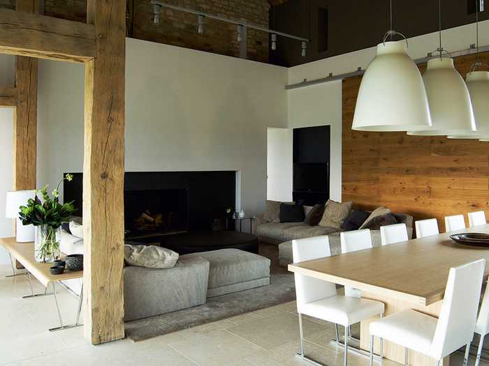 融入自然的英式田园别墅-6