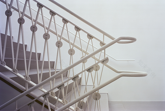 Z33 艺术馆 · 静谧之墙与城市对话-74