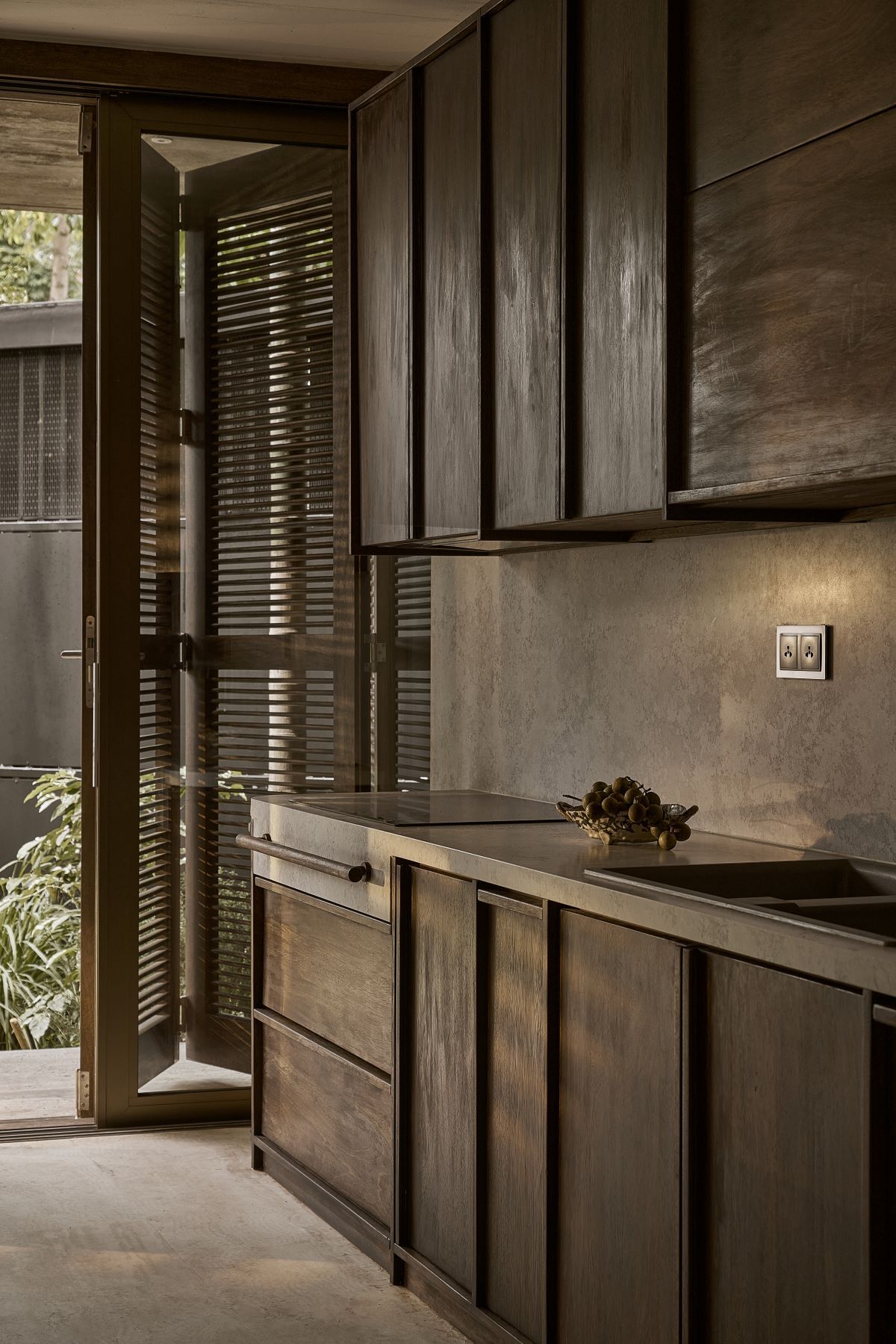 现代与传统共生，打造城市中的宁静绿洲-37