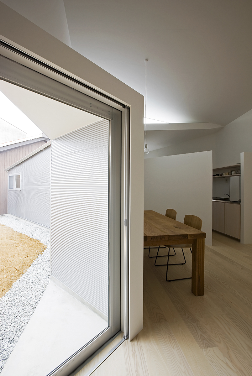 大阪扭曲住宅，城市与自然的和谐交融-24