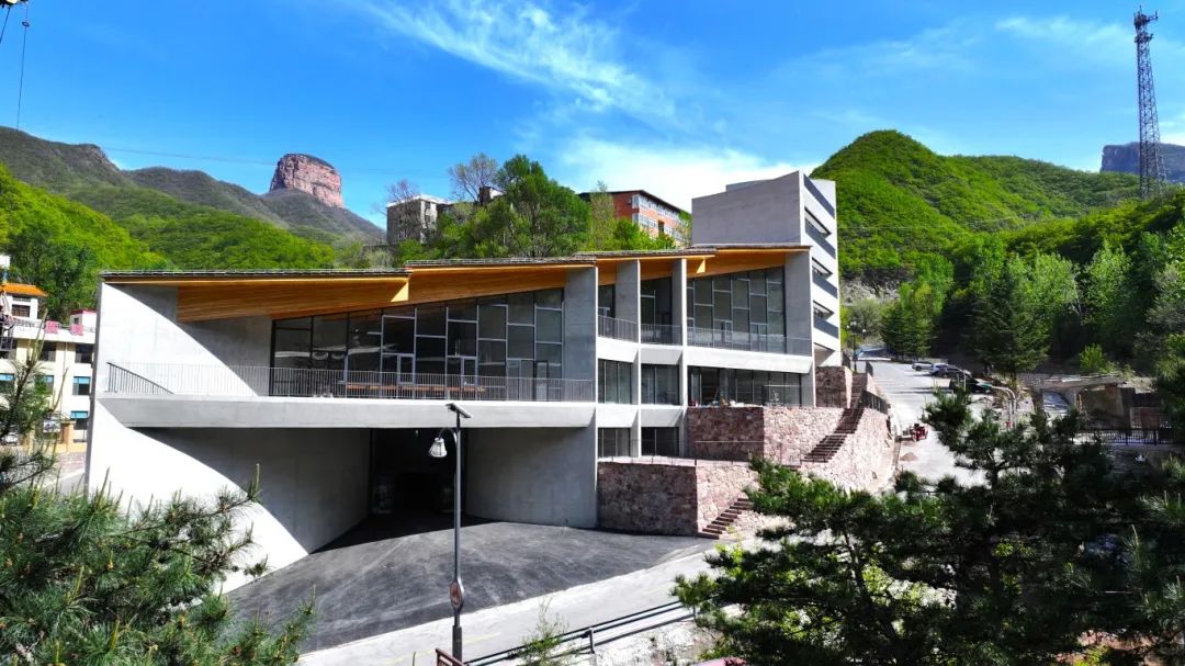 KA照明案例｜点亮嶂石岩-岩美术馆，共筑美学新地标！-9