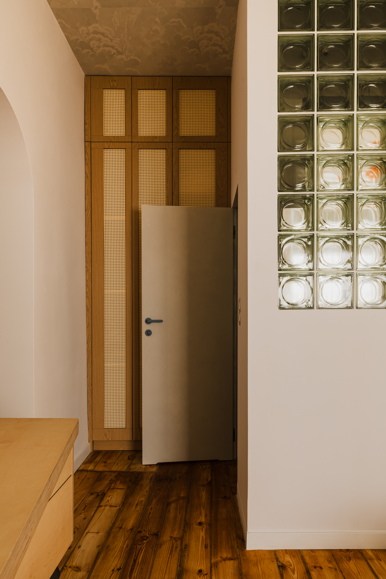 150平历史公寓室内设计-54