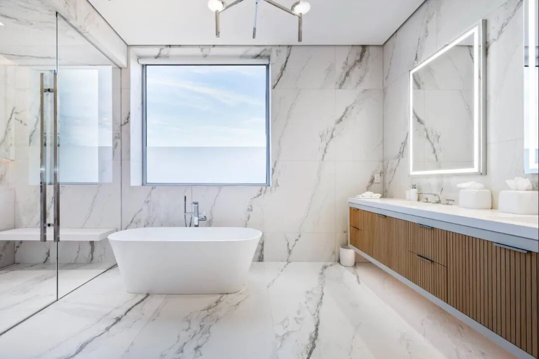 艺术与生活的双重奏：都市公寓与海滨别墅的美学碰撞-40