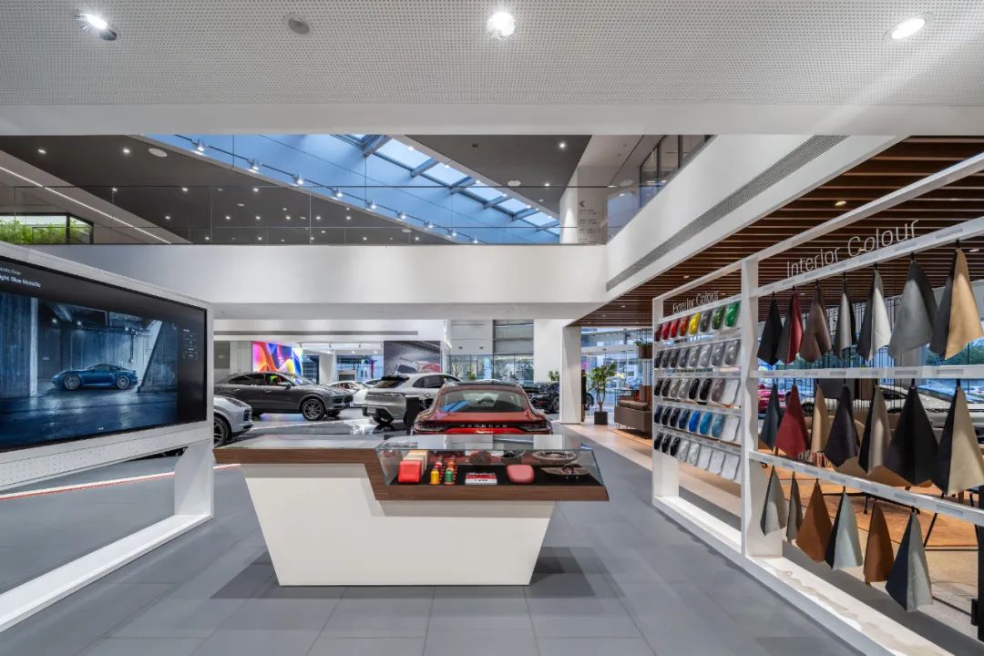 西安浐灞保时捷中心丨中国西安丨Gensler 和 Porsche-34