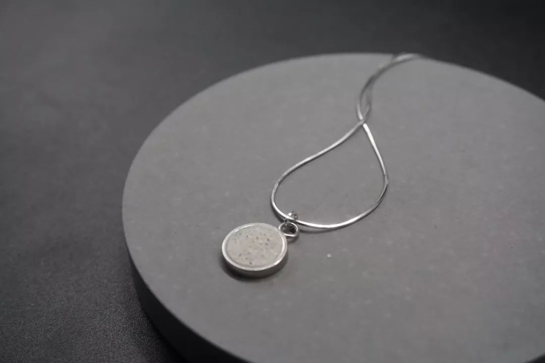 颠覆想象,混凝土与金属的精致碰撞-44