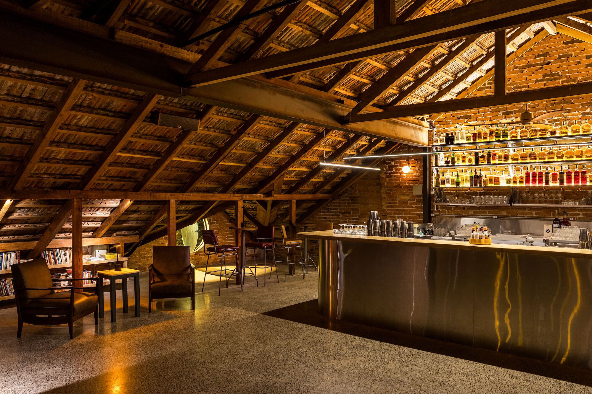 酒吧餐厅丨巴西丨Küster Brizola Arquitetos-30