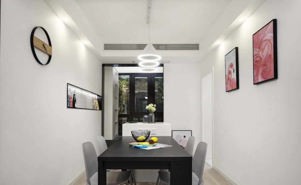 上海 W 酒店网红斗牛犬音箱照亮的两口之家-20