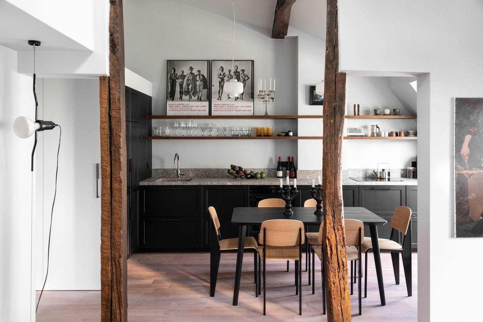 巧妙设计，小空间厨房的创新布局-5