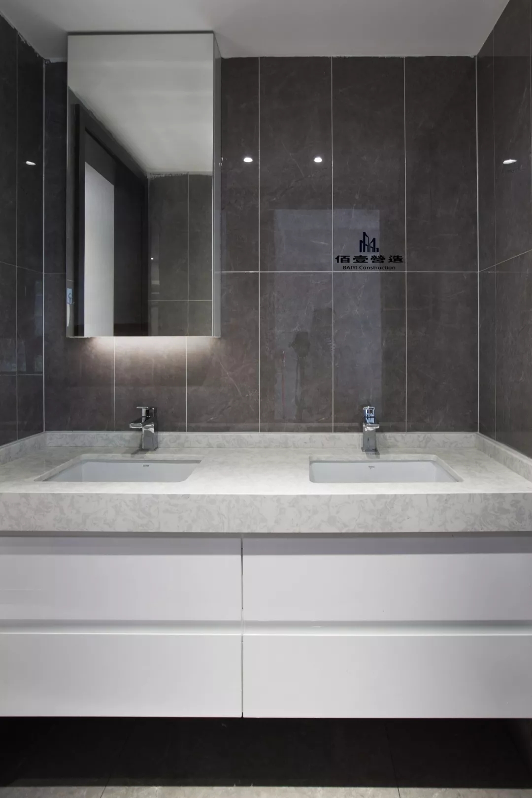 现代简约,留白生活的遐想——镇江永隆城市广场 190 平米设计案例-46