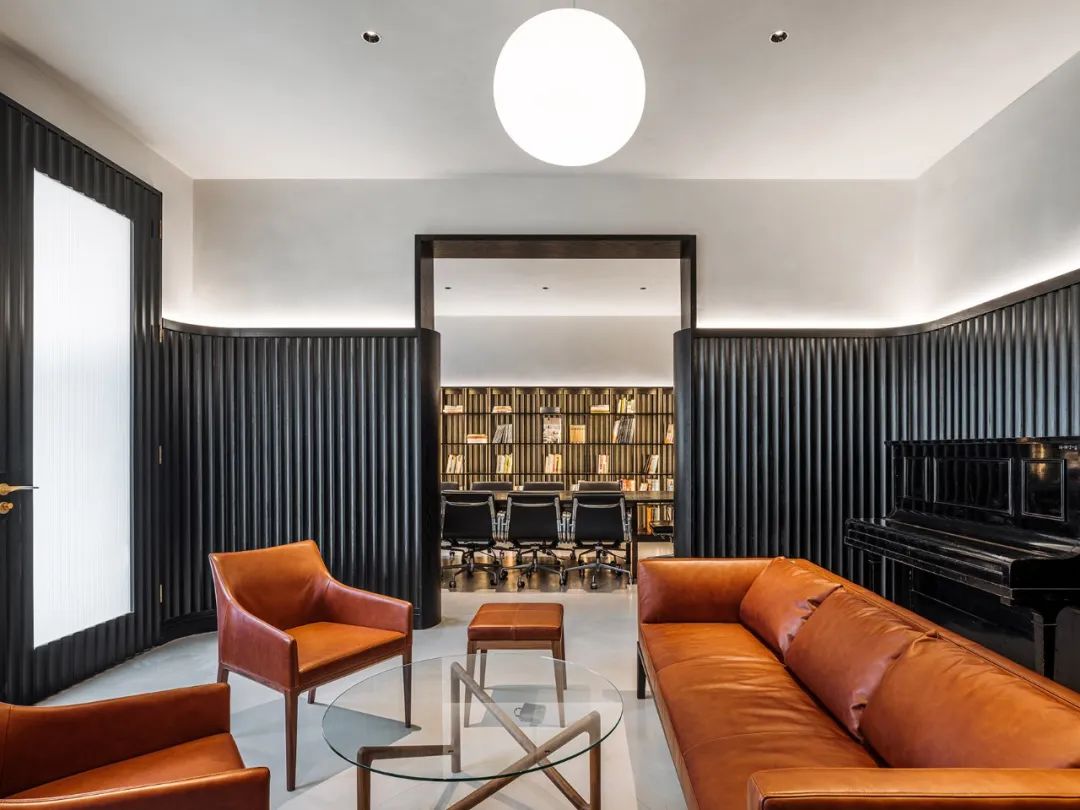 乡野绿意中的艺术之家-74