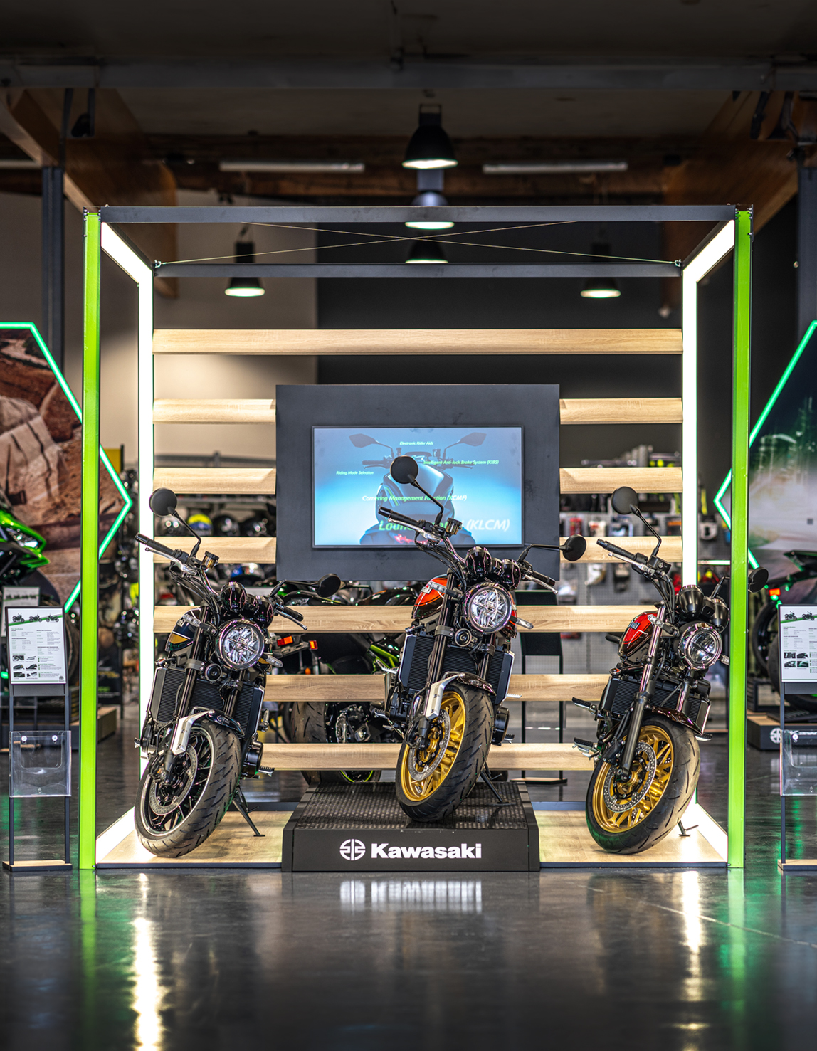 Kawasaki Motors 新零售形象店丨Impact-14