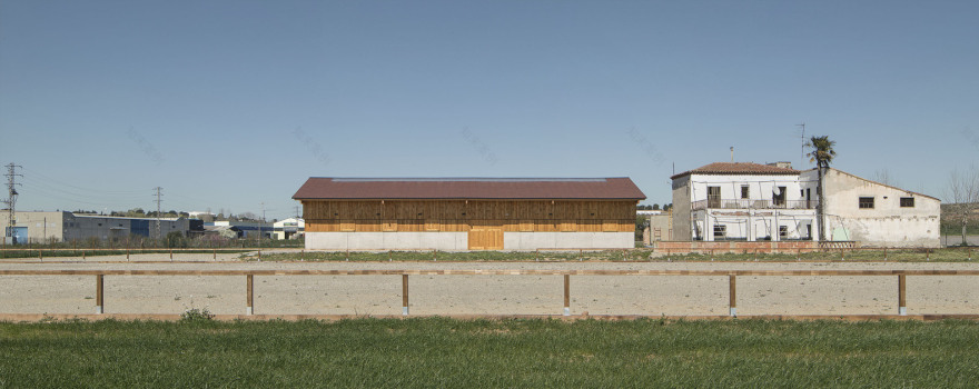 Hotel Equino · 乡村环境中的工业风马厩设计丨西班牙莱里达丨Gabarra Arquitectes-19