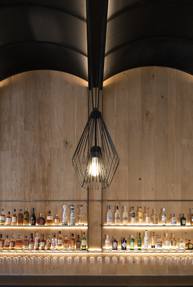 曼哈顿历史遗迹中的精致餐饮空间-36