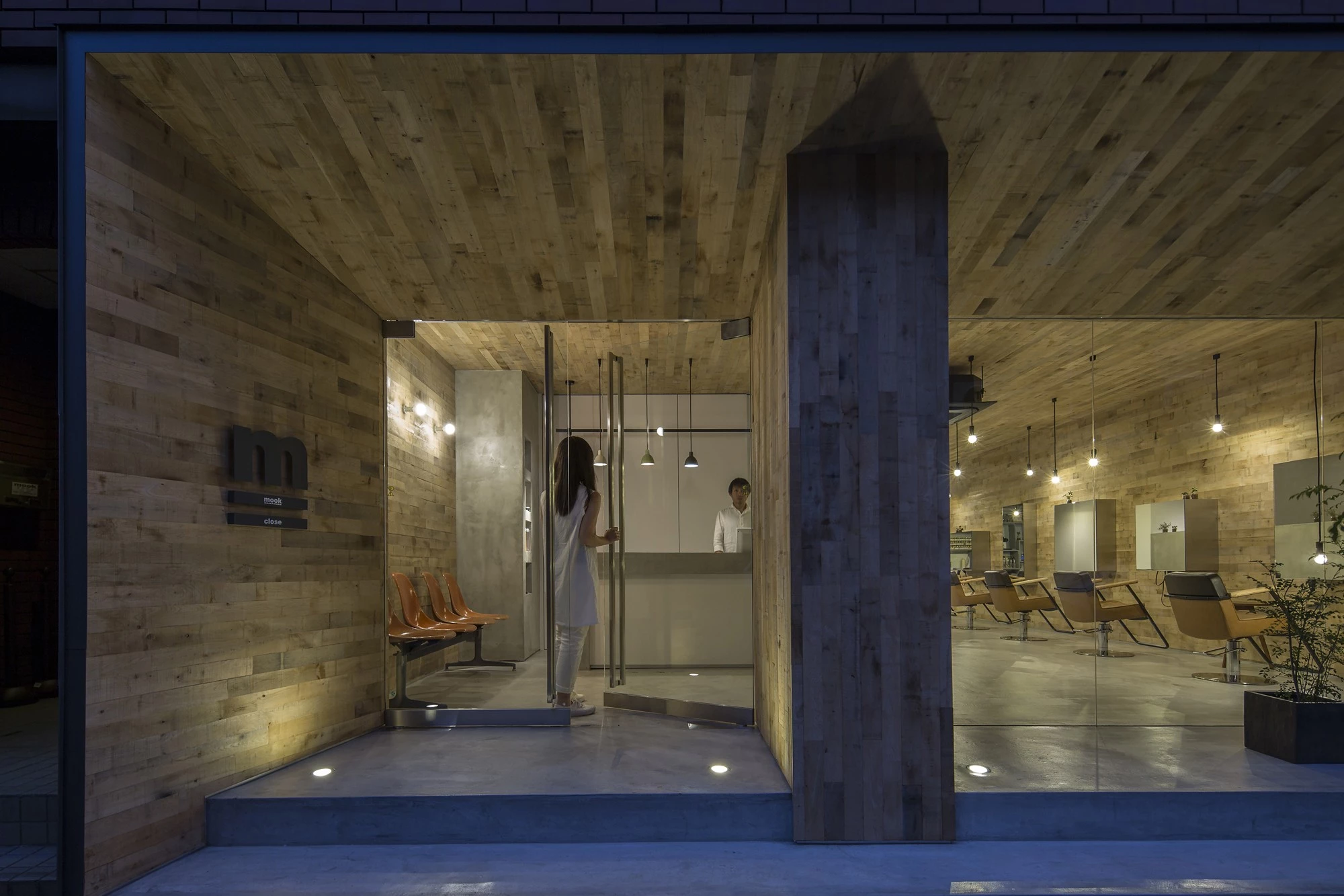 大阪"洞穴"发廊-10