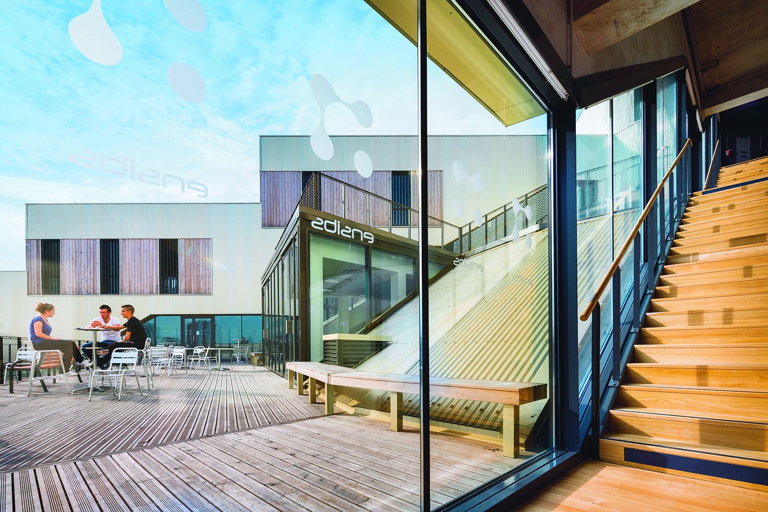 法国布列塔尼工程学院-24