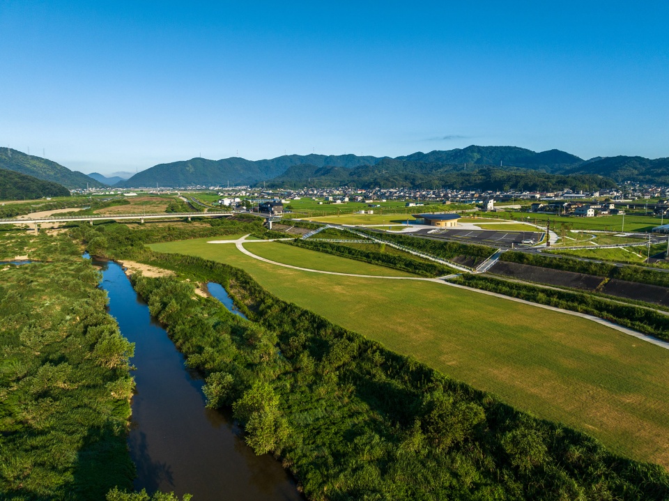 真備町灾后重建防护公园“竹门”丨日本丨隈研吾建筑都市设计事务所-8