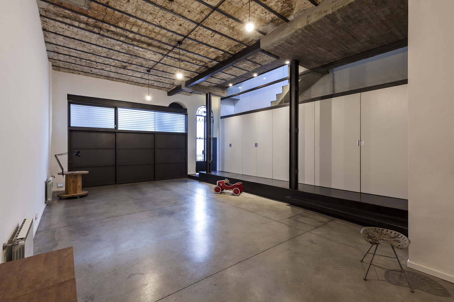 阿根廷“绿意盎然”的三层住宅设计-40