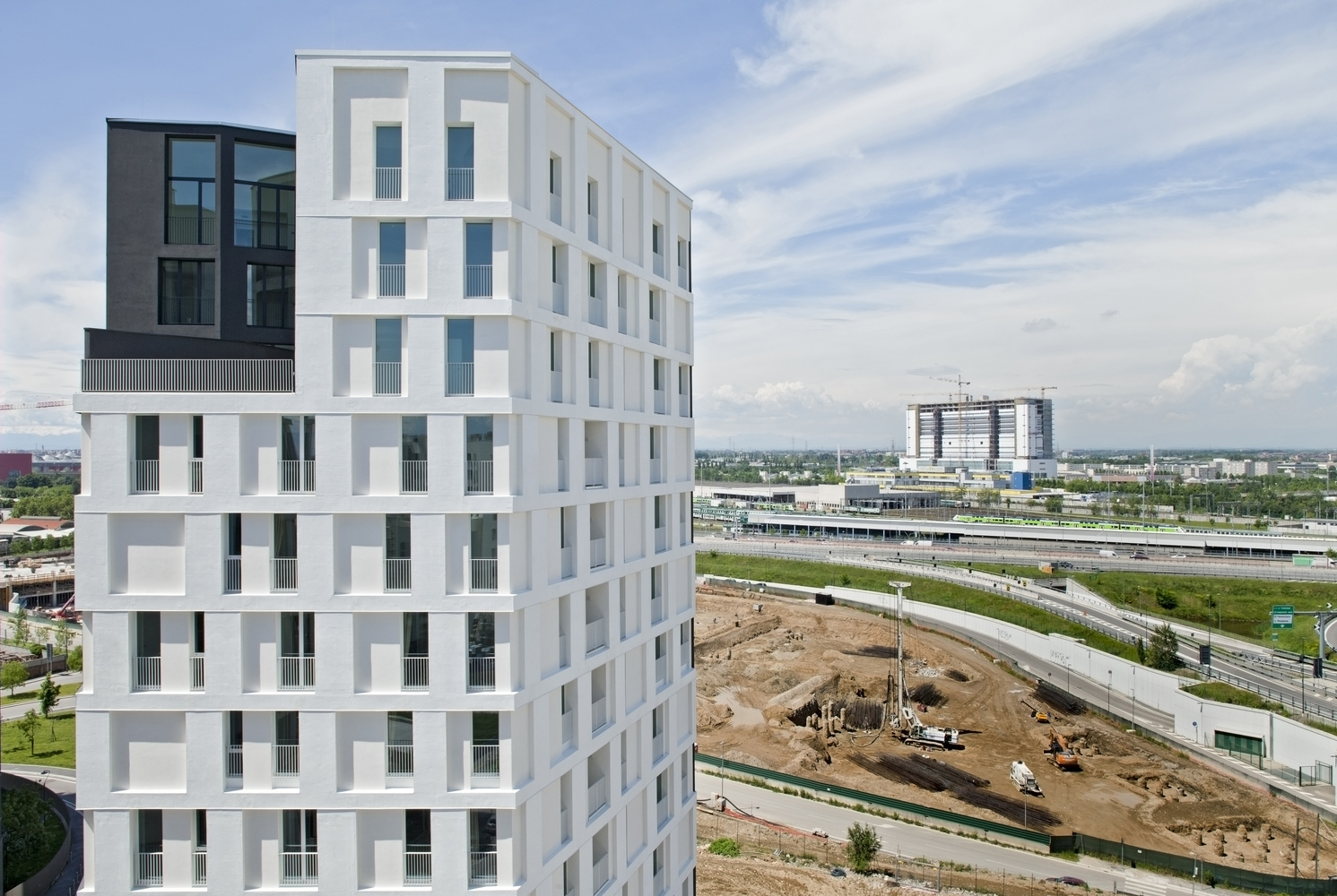 亲民住房广场丨意大利米兰丨C+S Architects-44