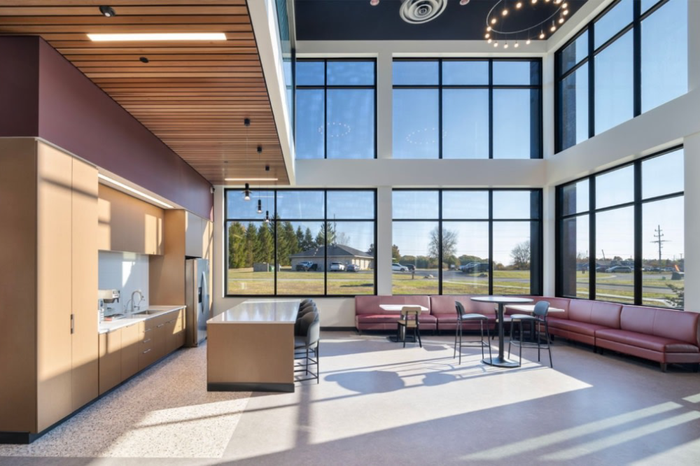 比普斯州立银行各办事处丨美国亨廷顿丨Design Collaborative-0