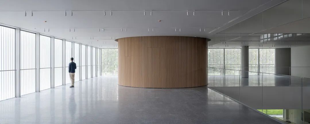 华润大学“湾仔活动中心”丨张大为建筑工作室+左通右达建筑工作室-46