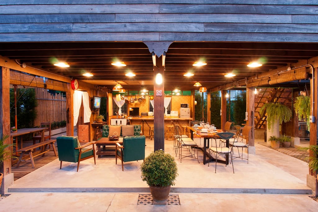 泰国传统高脚木屋翻新及装饰项目-20