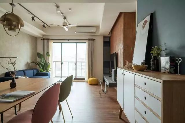 他说：90平米1室就够了，老婆的衣帽间，一定不能少-67