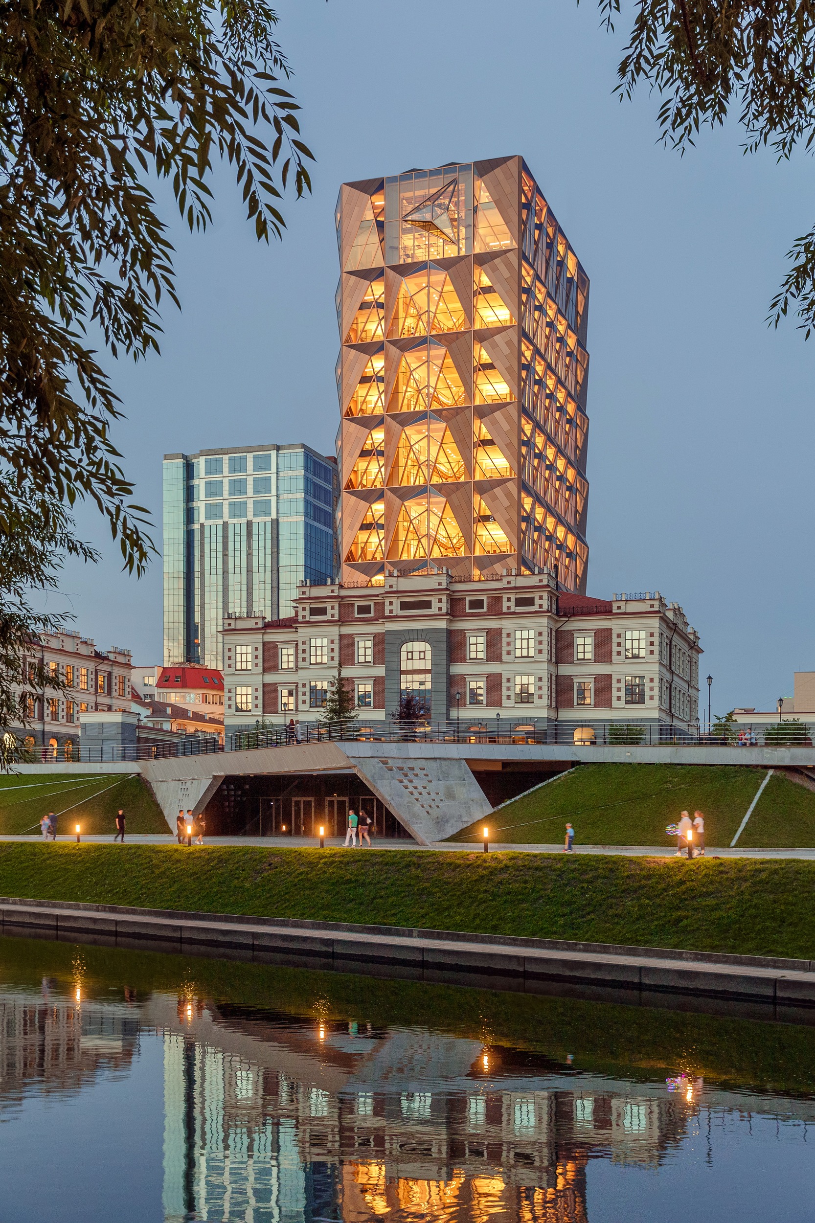 莫斯科多功能中心-17