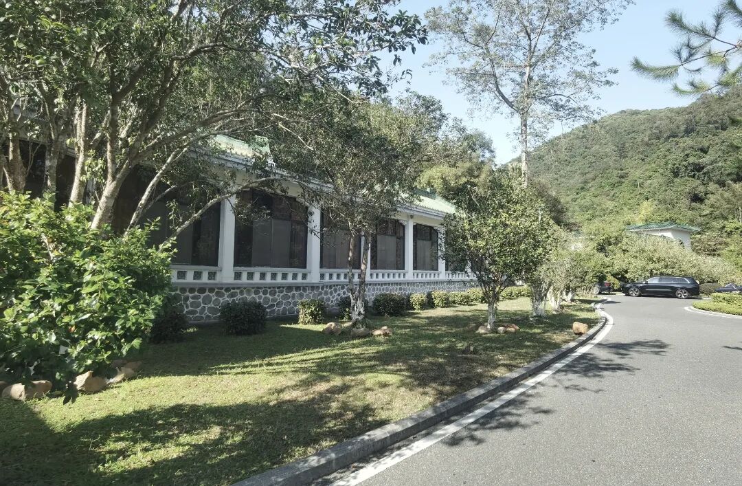 广东温泉宾馆松园一号户外园林景观改造工程丨中国广州-49