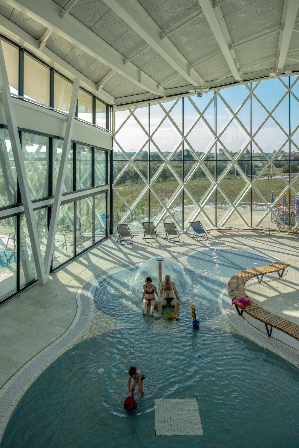 体育馆丨MultiplexeAquatique-188